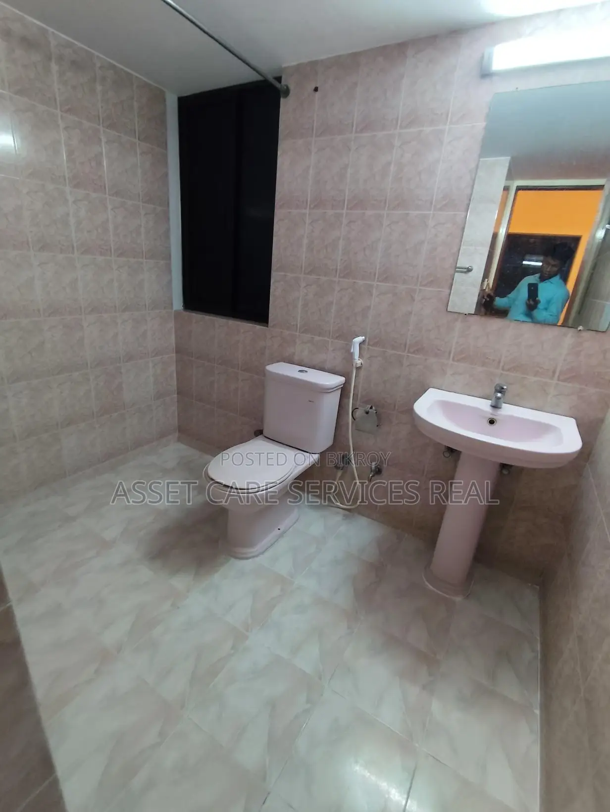 3Bed Un-Furnished Exclusive Apartment Rent In North Gulshan in Gulshan