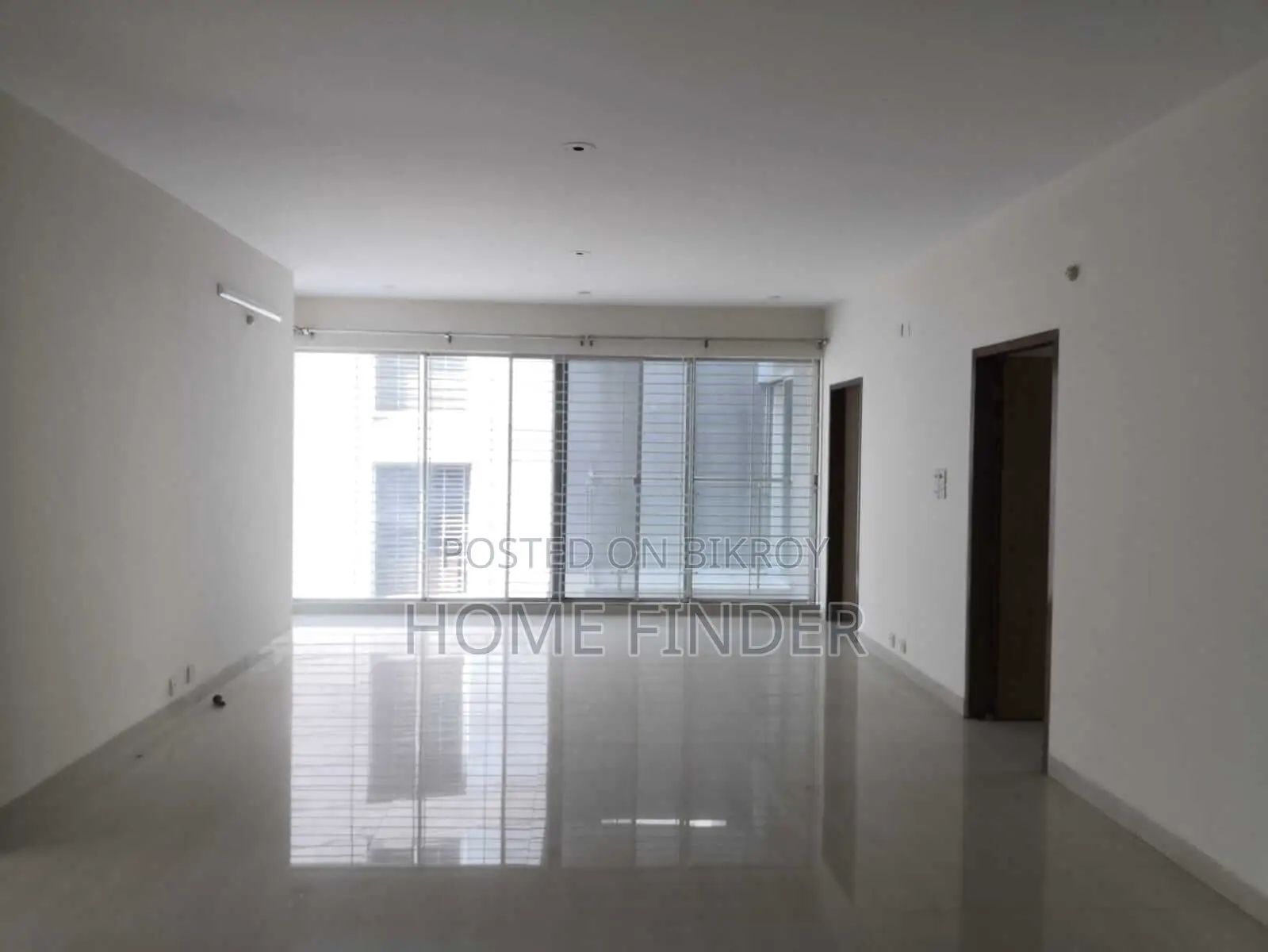 Unfurnished 3Bed-2700 Sft Apt: Rent @ Gulshan -1 in Gulshan