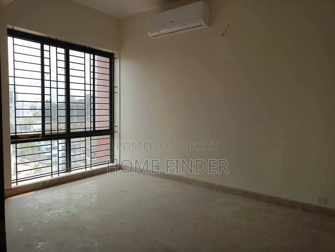 Brand New Apartment with Swimming Pool and Gym for Rent in Gulshan in Gulshan