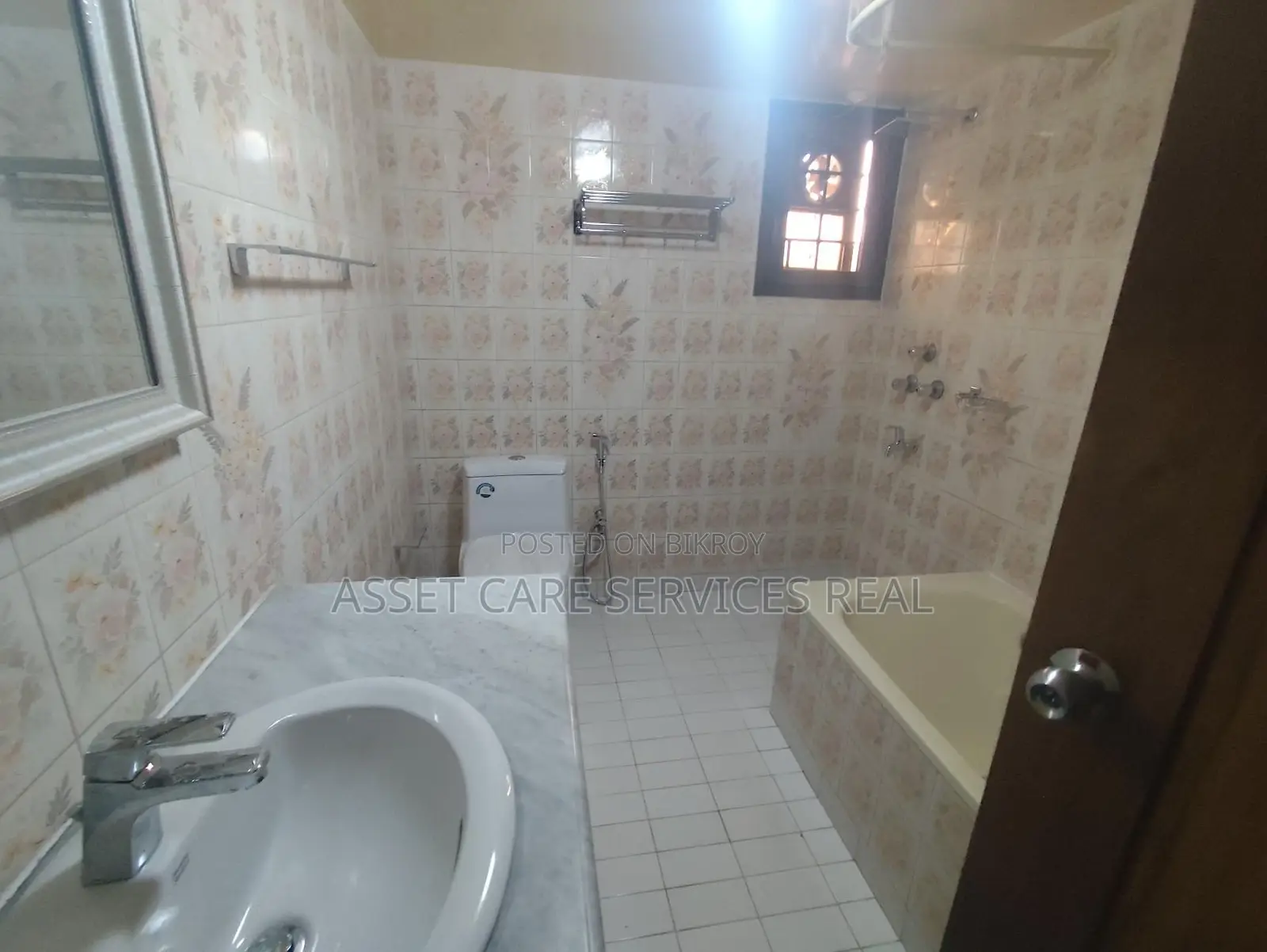Exclusive Independent House Rent In Gulshan North in Gulshan