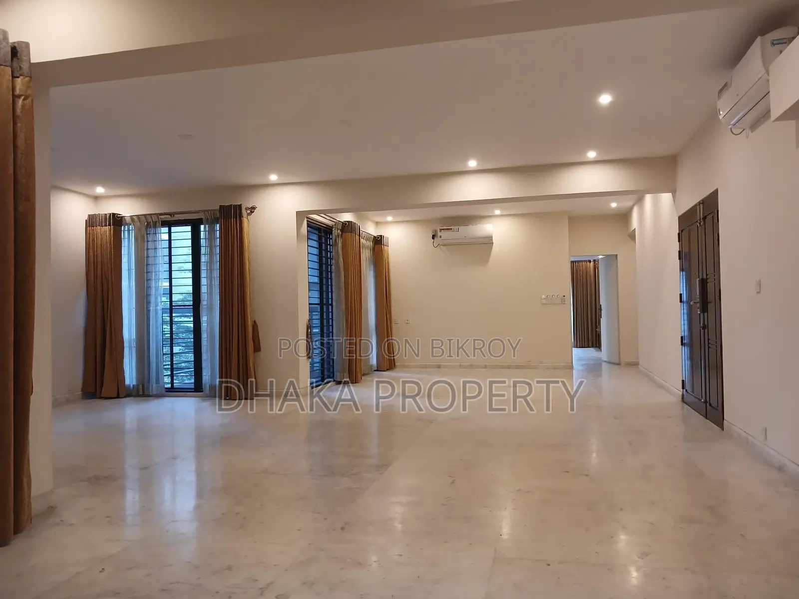Gym Swimming 4800sqFt.4Bed_Luxurious Apt.Rent At Baridhara Diploma Zone in Baridhara
