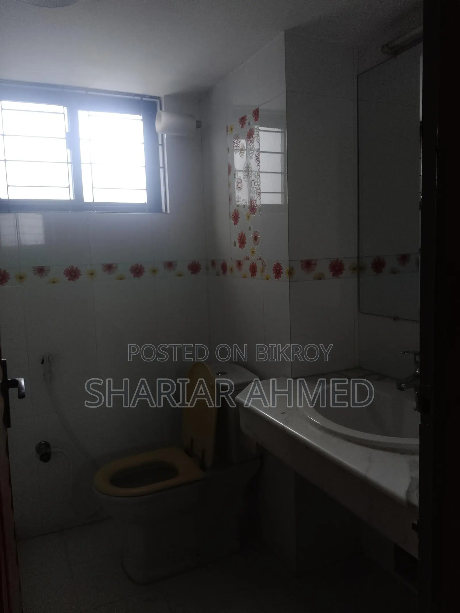 2950 Sqft 4 Bed Semi-Furnished Apartment For Rent In North Gulshan in Gulshan