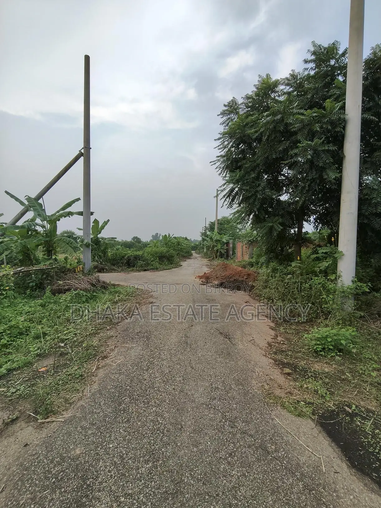 SECTOR =15, SOUTH/WEST CORNER 5 KATHA PLOT SALE in Purbachal
