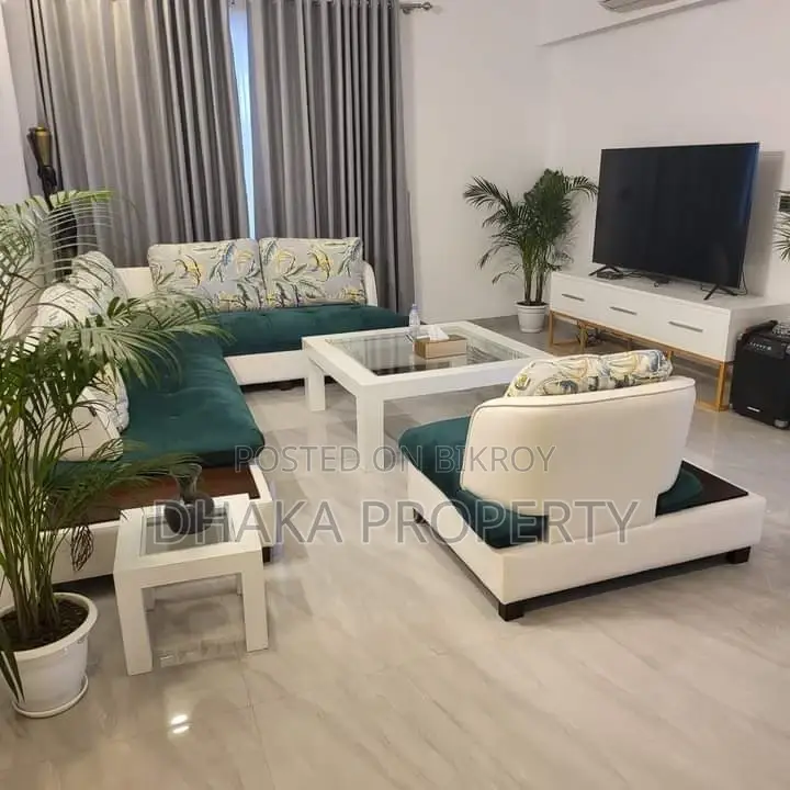 Luxurious Full Furnished Apartment Rent in Banani in Banani