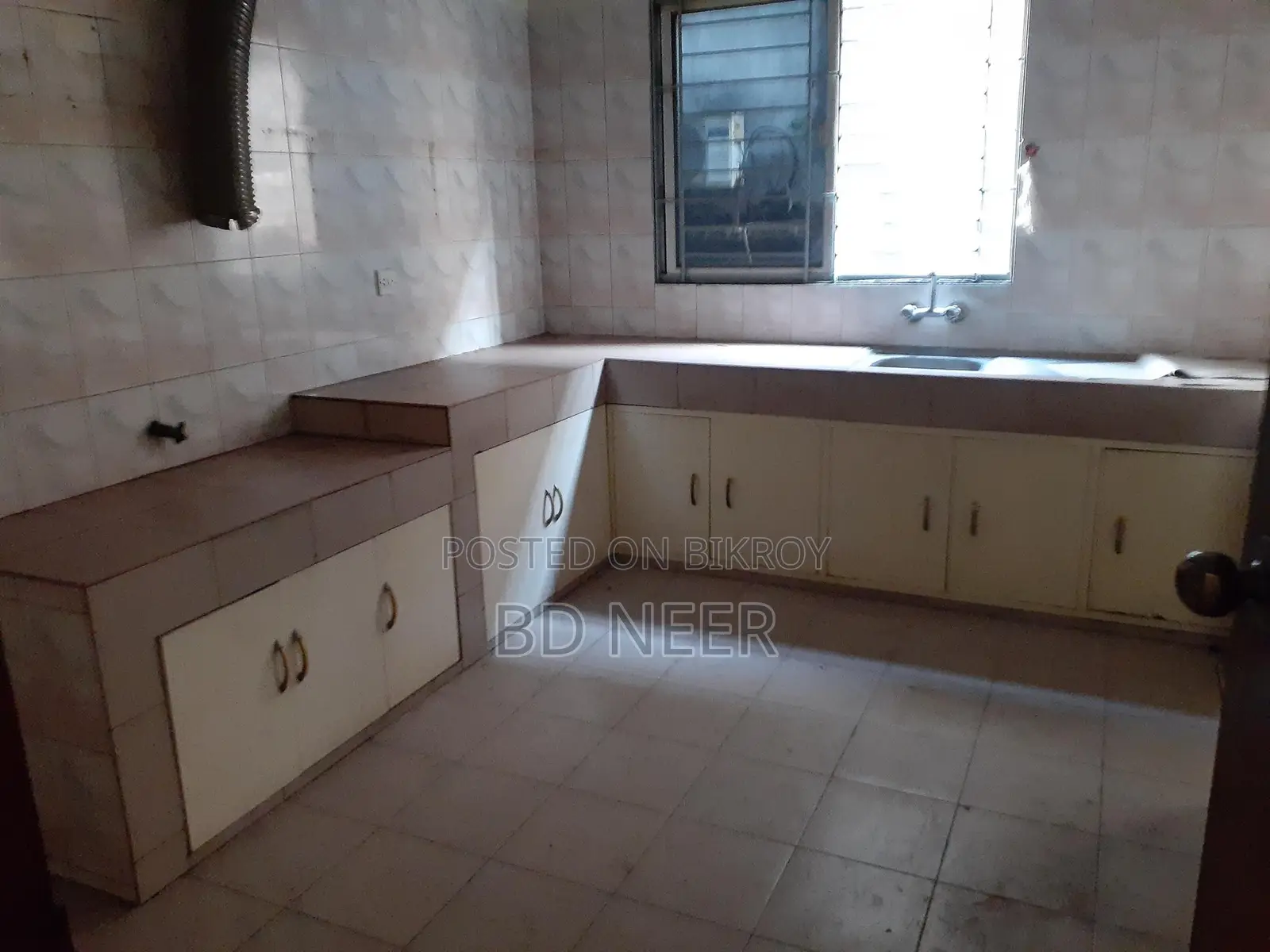 5000 SqFt Office Space For Rent in Gulshan-2 in Gulshan