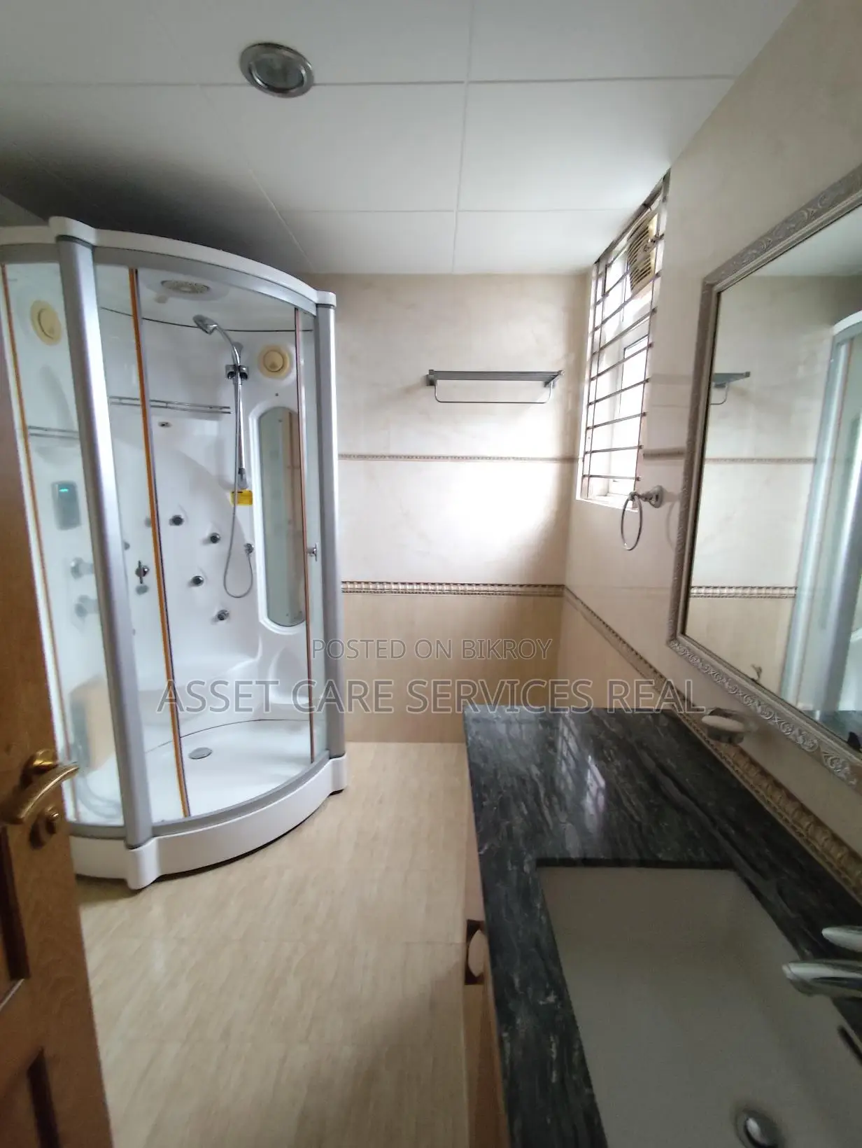 6500-Sqft 4-Bedroom Semi-Furnished Large Apartment for Rent in Gulshan-2 in Gulshan