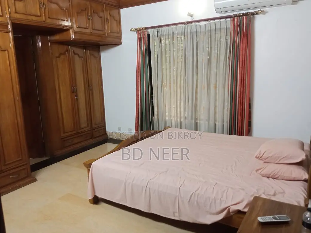 Full Furnish Apt Available in Gulshan in Gulshan