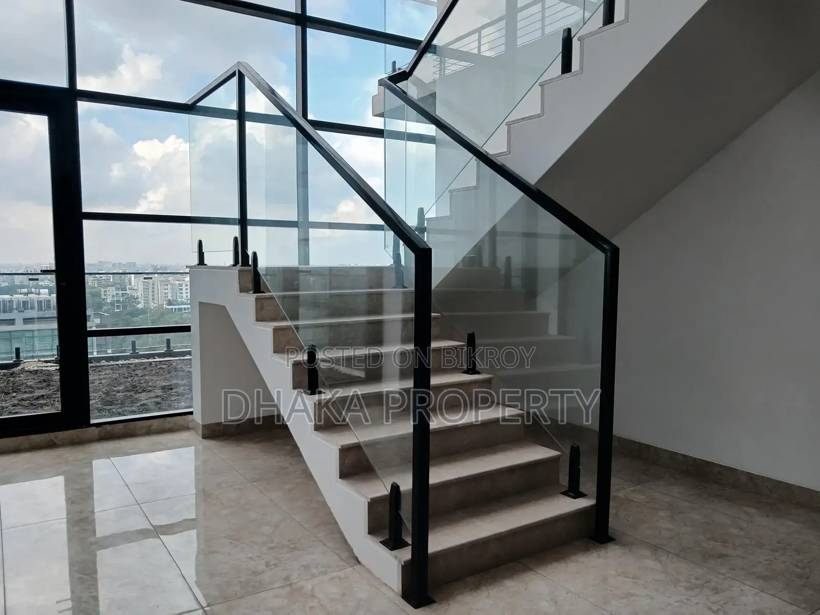 Duplex_5Bed_4Parking_7000sqFt_Luxury New_Apartment Rent Gulshan in Gulshan