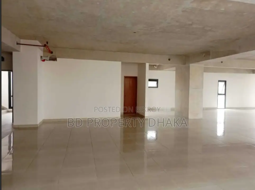 5050 Sqft Open Commercial Space Rent In Gulshan Avenue in Gulshan