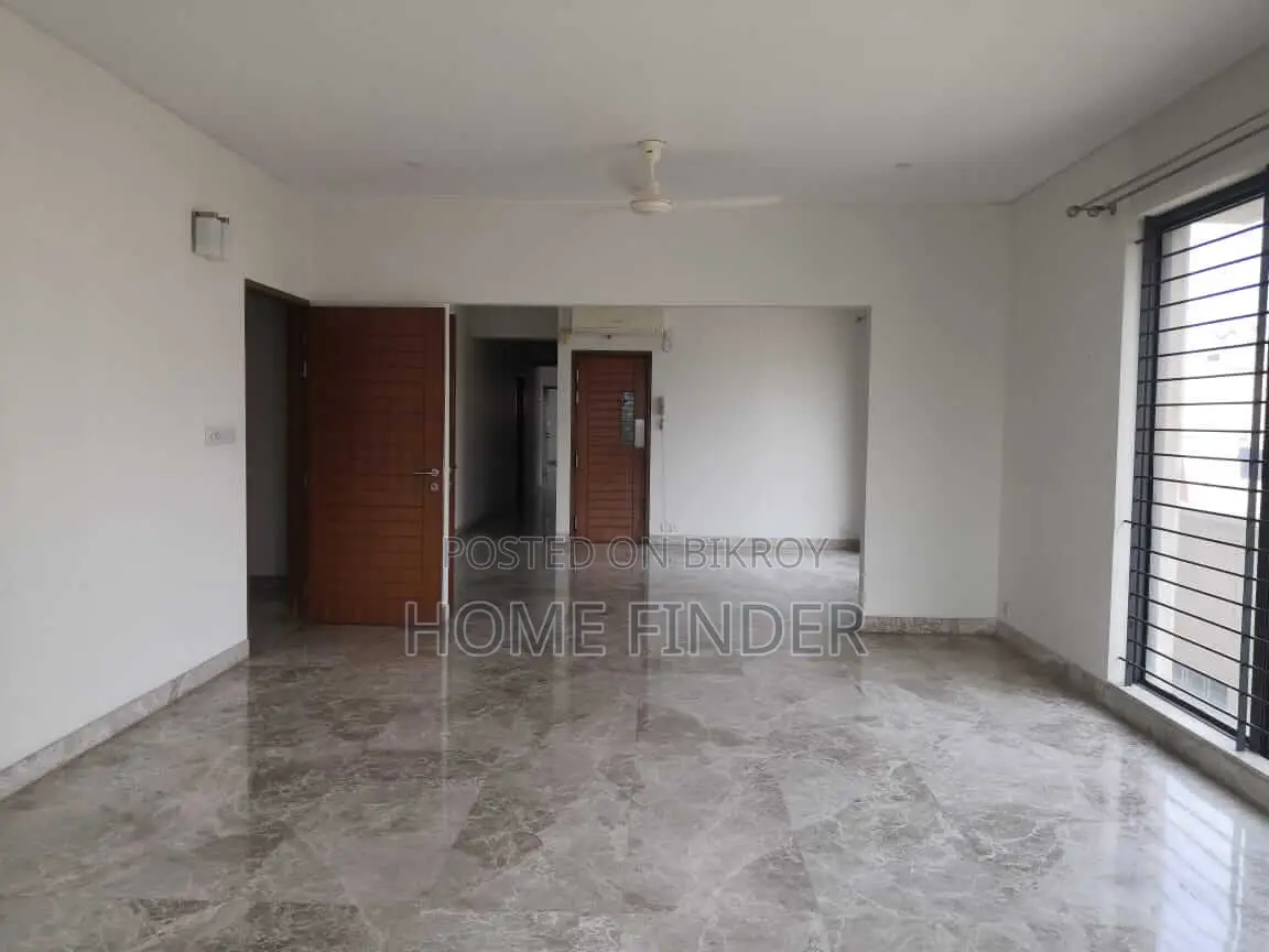 4100 Sqft Lake View Apartment For Rent @ Gulshan-2 in Gulshan