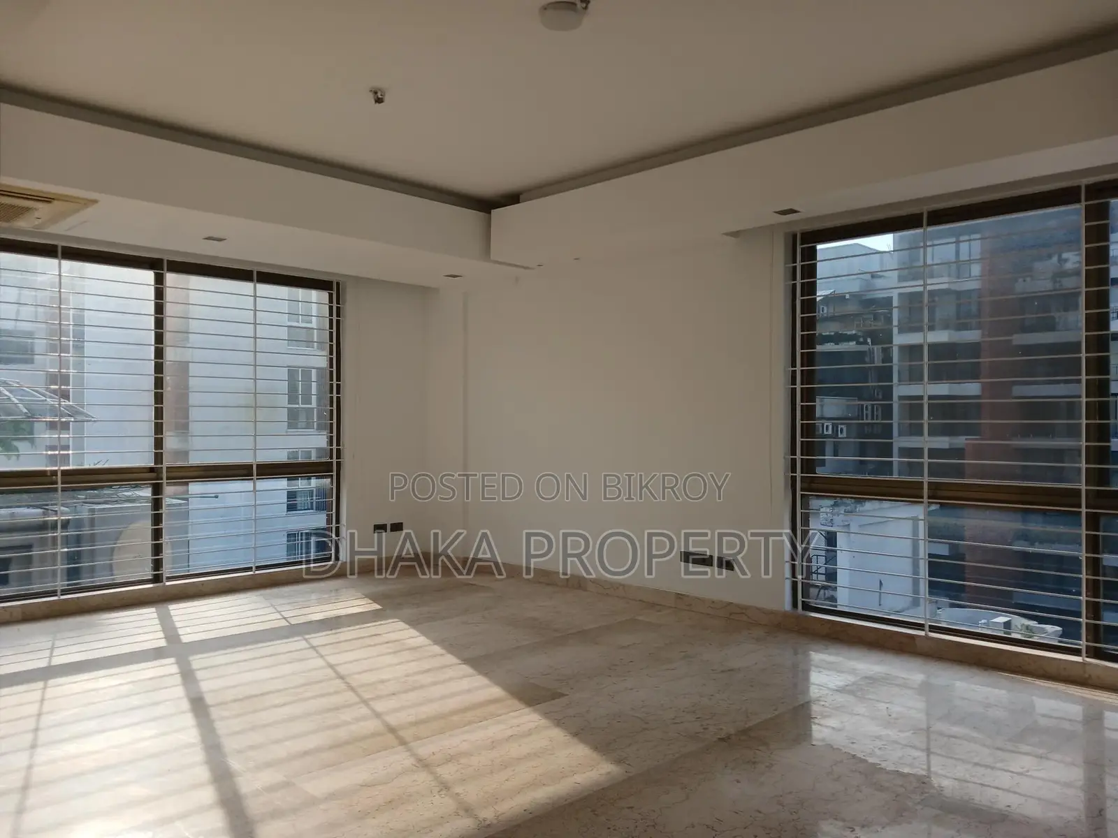 4000sqFt.Wonderful Semi Furnish Apartment Rent At Baridhara DMZ. in Baridhara