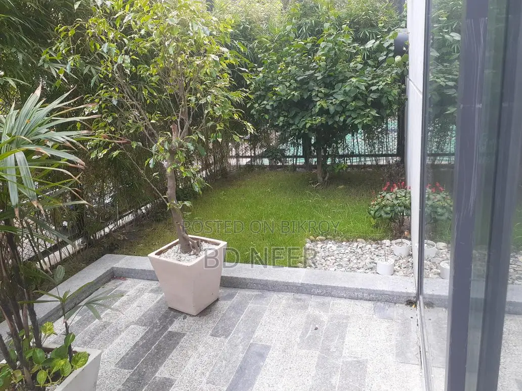 Fully Furnished luxury 2 Bed room Flat Rent in Gulshan-2 in Gulshan