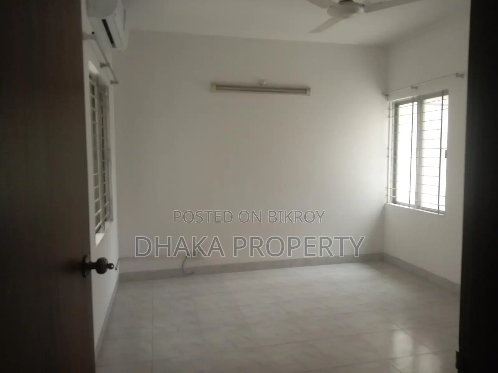 (2000-Sqft)Exclusive 3-Bedrooms Apartment Rent In Gulshan-2 in Gulshan