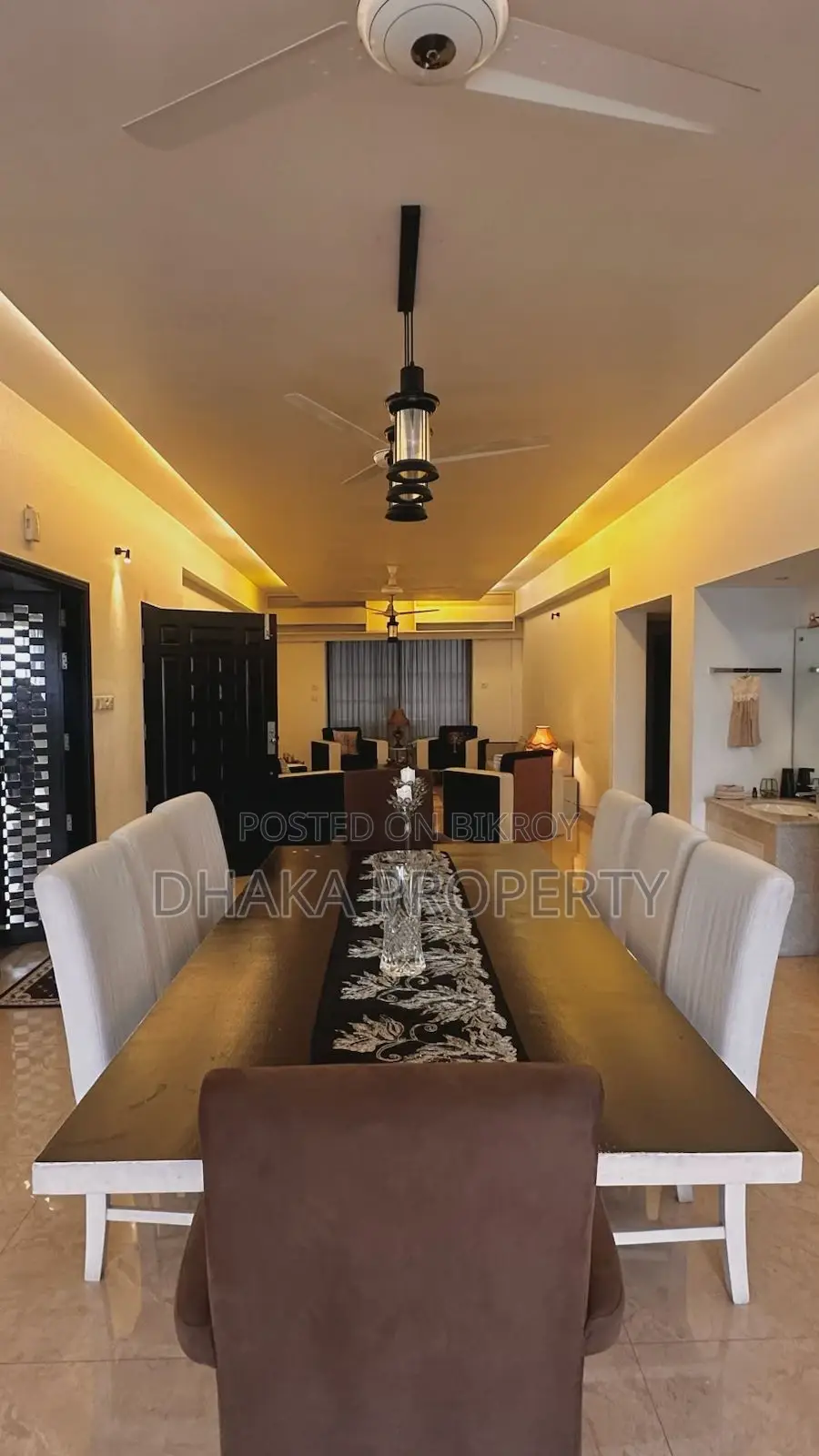 Gorgeous Full-Furnished Apartment Rent in Gulshan in Gulshan