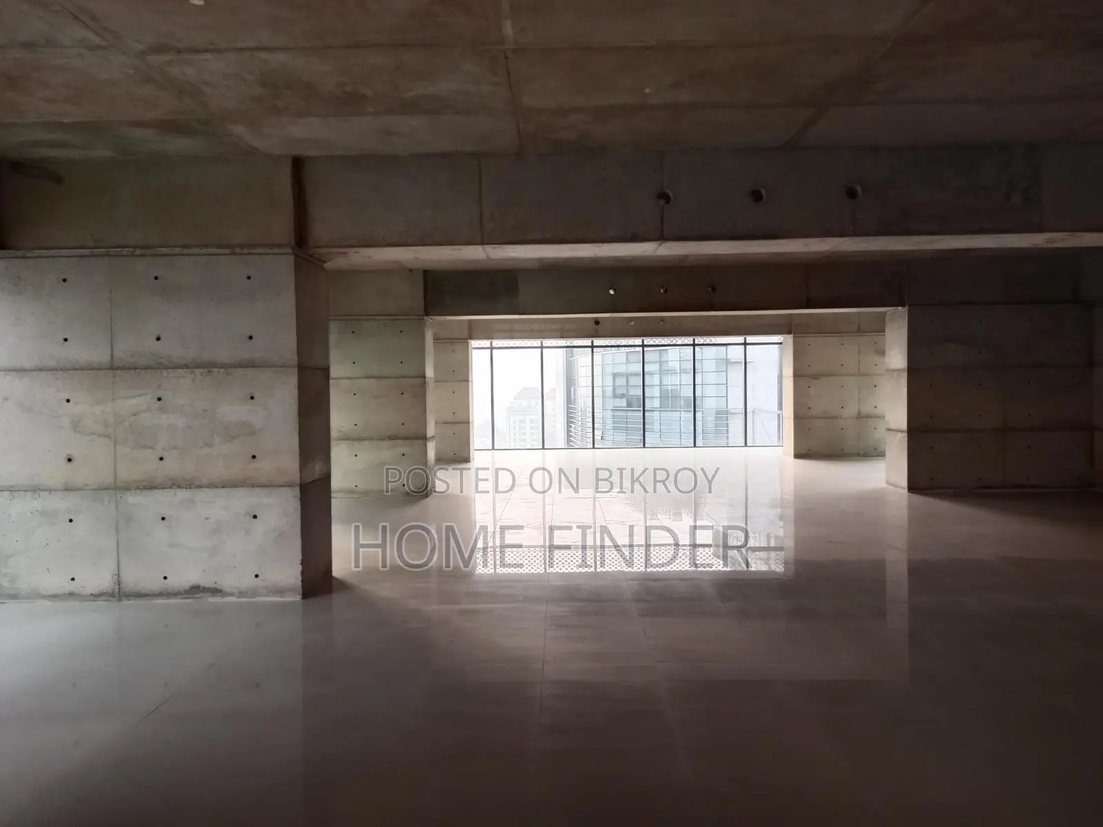 100% Commercial 4000 SqFt Open Space For Rent Gulshan Avenue in Gulshan