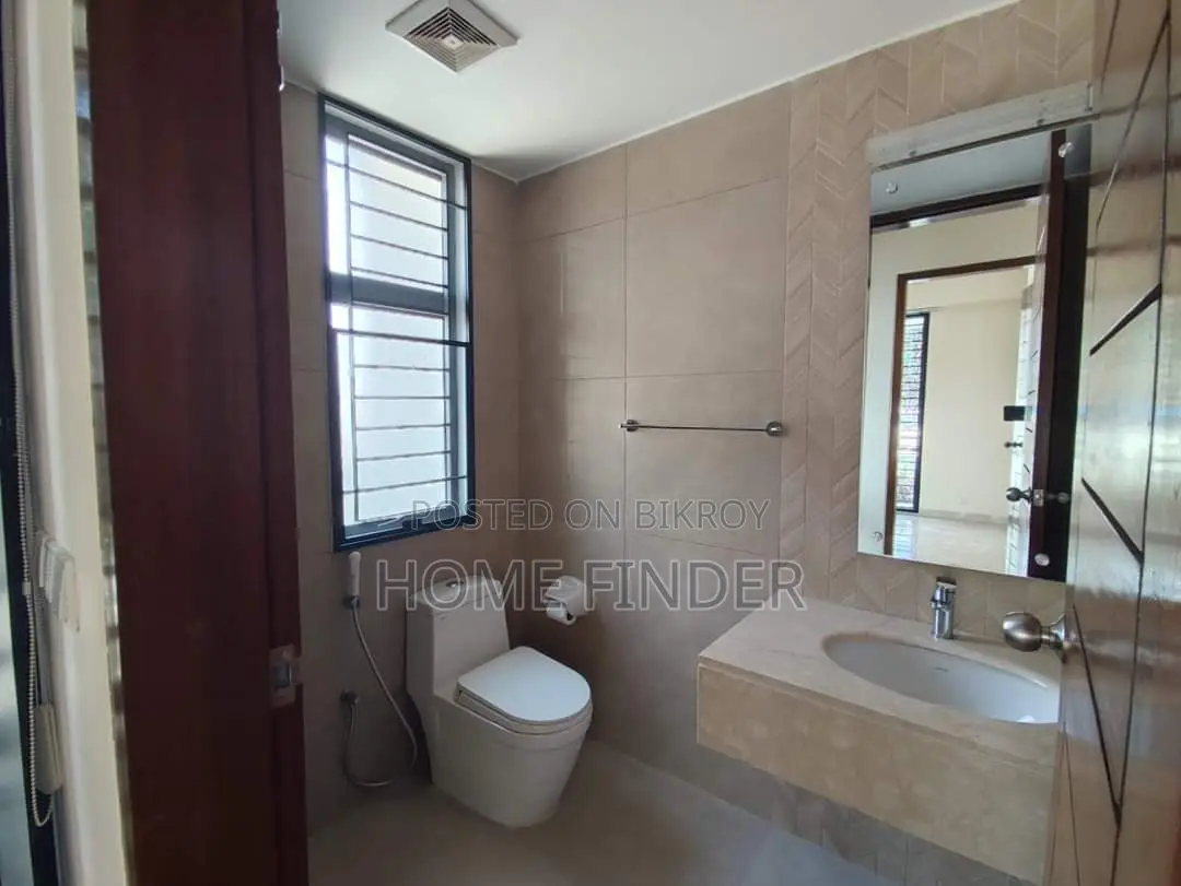 4100 Sqft Modern Facilities Apartment For Rent in Gulshan 2 in Gulshan