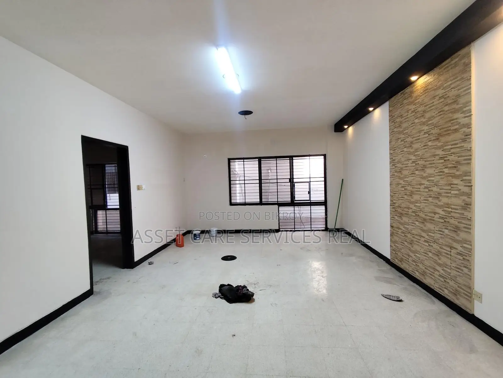Baridhara Diplomatic Zone 3Bed Un-Furnished Apartment Rent in Baridhara