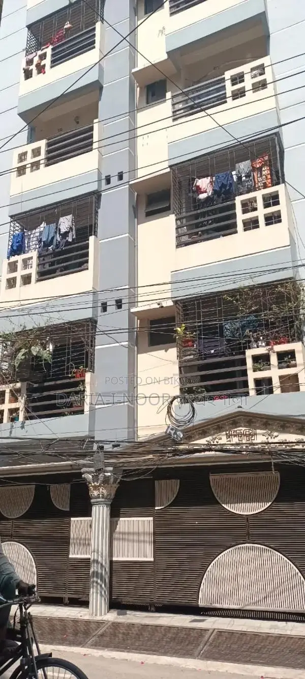 House for sale on 3.5 Katha land in Uttara with an income opportunity of 2.5 Lakhs in Uttara
