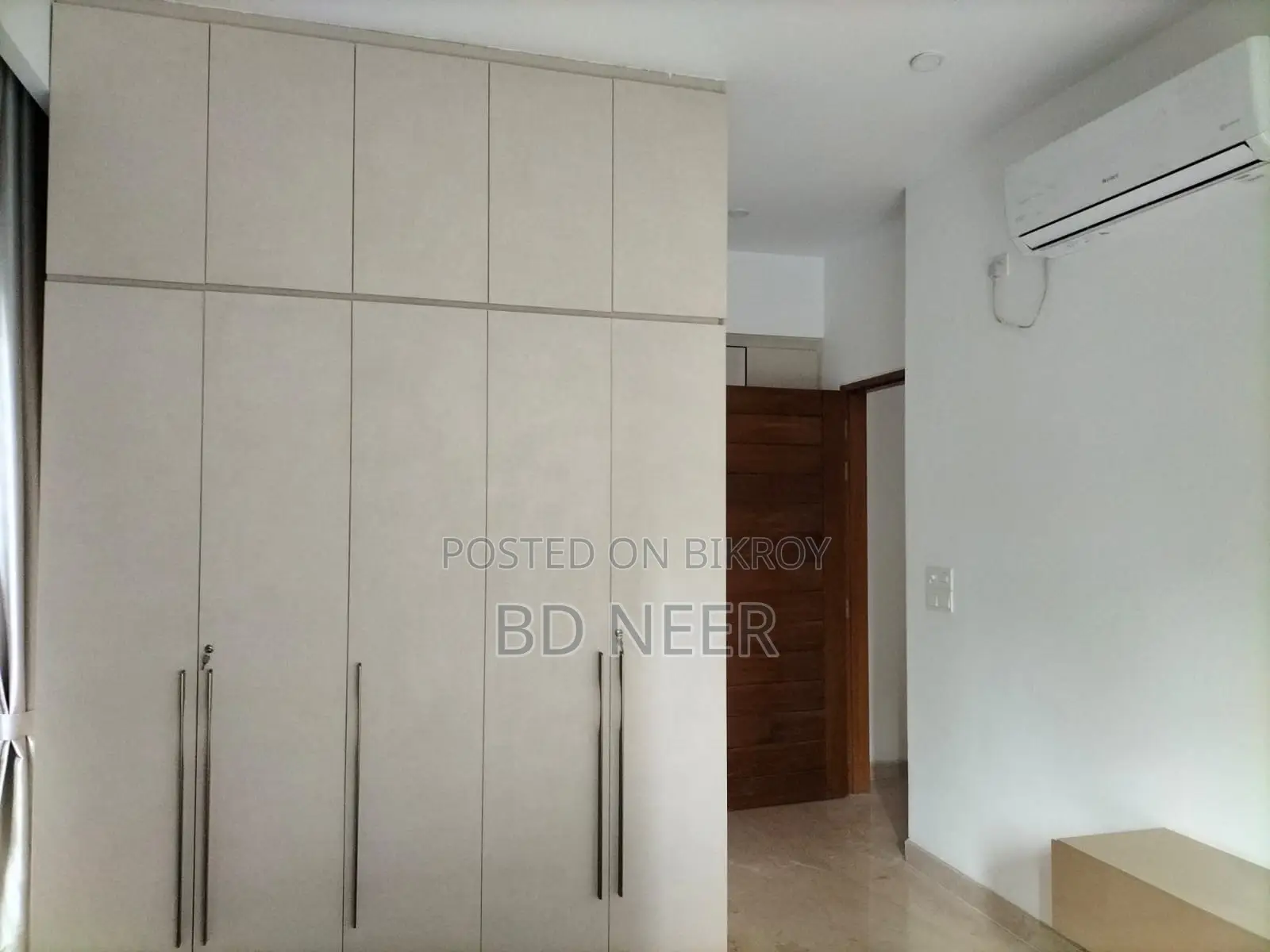 Fully Furnished 4-Bedroom Flat Rent in Baridhara Diplomatic Area in Baridhara
