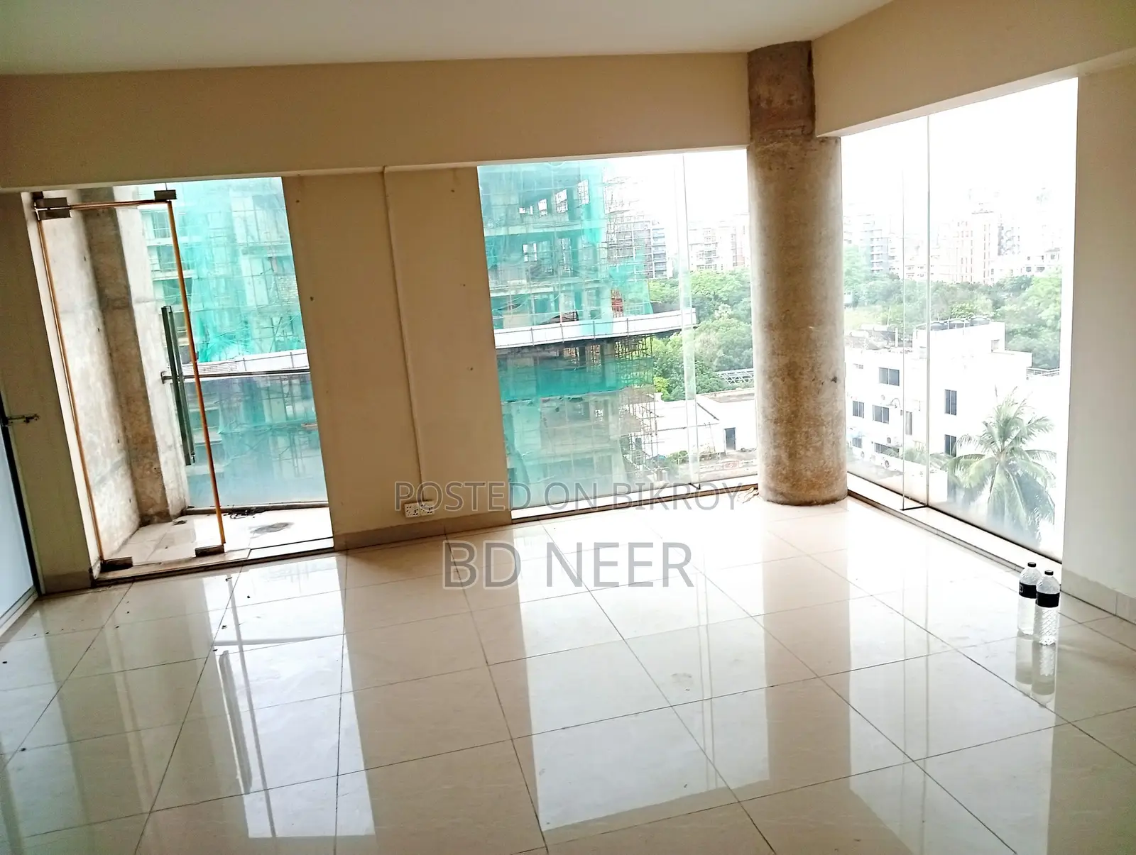Commercial 3700 Sqft Office Space Rent in Gulshan Avenue in Gulshan