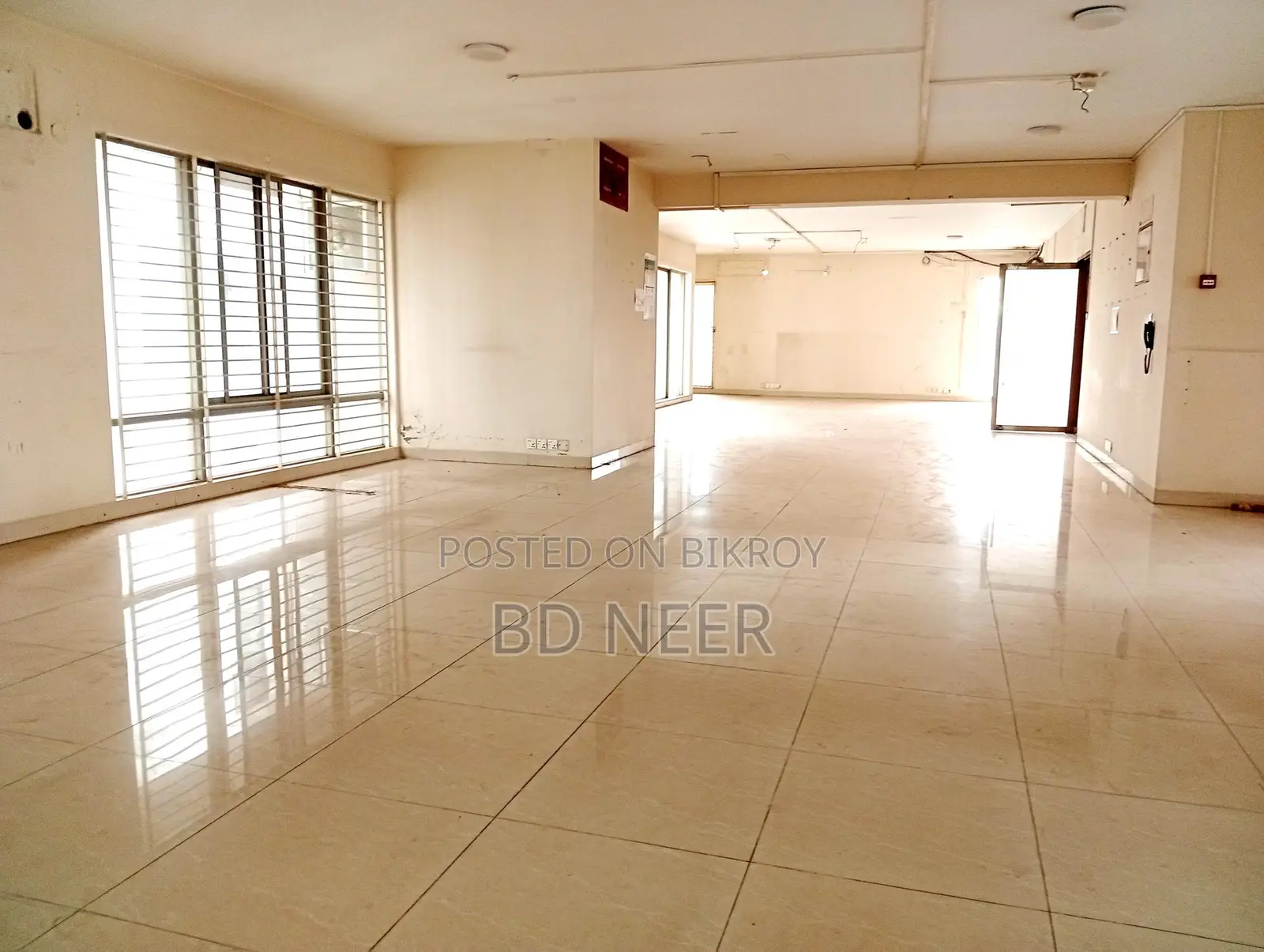 Commercial 3700 Sqft Office Space Rent in Gulshan Avenue in Gulshan