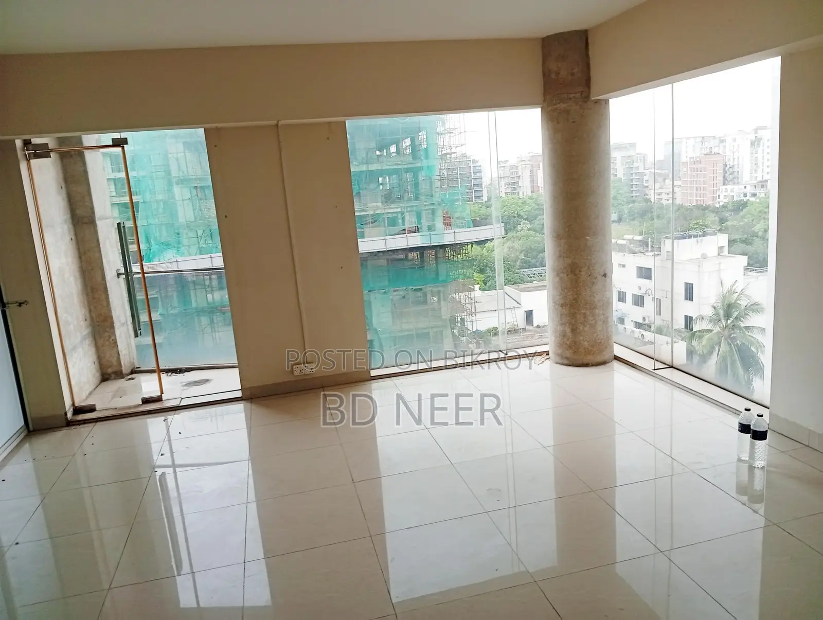 Commercial 3700 Sqft Office Space Rent in Gulshan Avenue in Gulshan