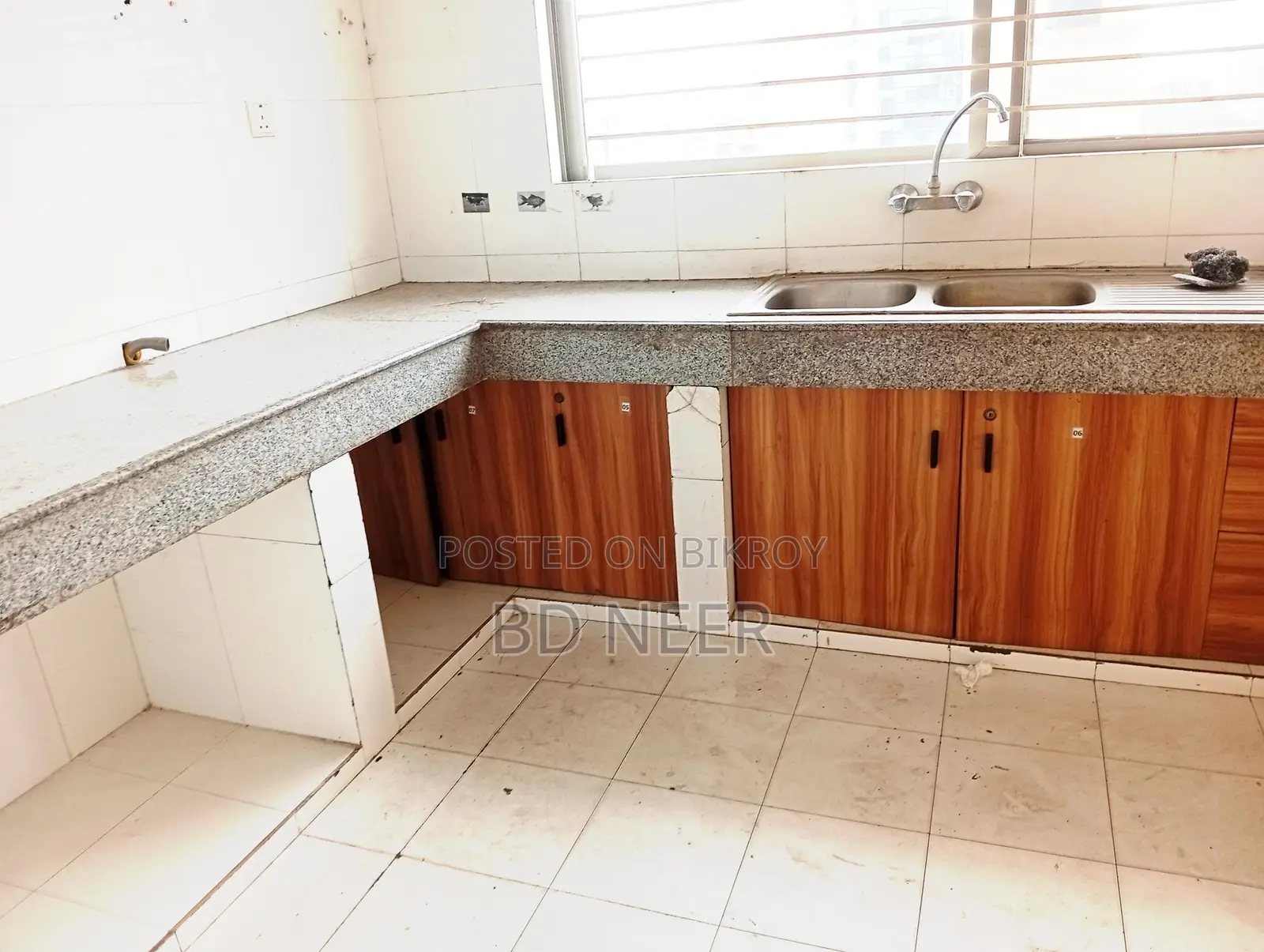 Commercial 3700 Sqft Office Space Rent in Gulshan Avenue in Gulshan
