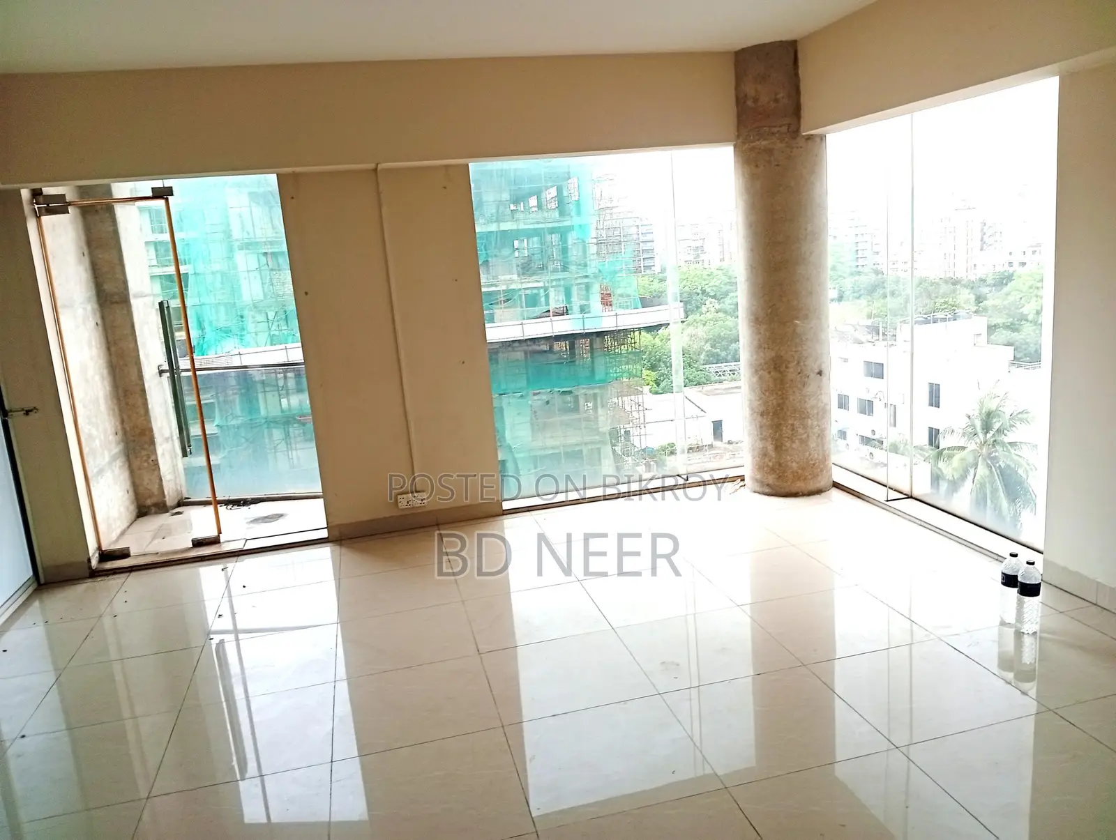 Commercial 3700 Sqft Office Space Rent in Gulshan Avenue in Gulshan