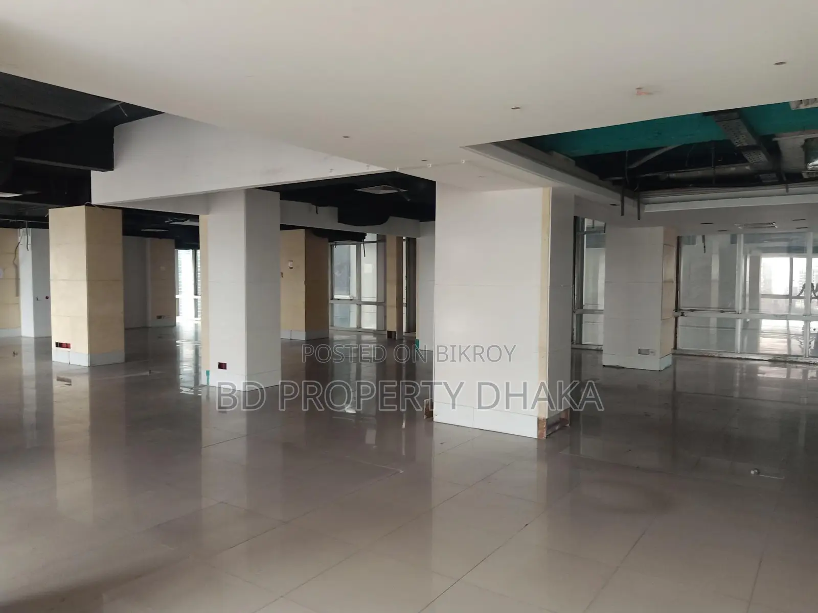 11500 Sqft Open Commercial Space for Rent in Gulshan Avenue in Gulshan