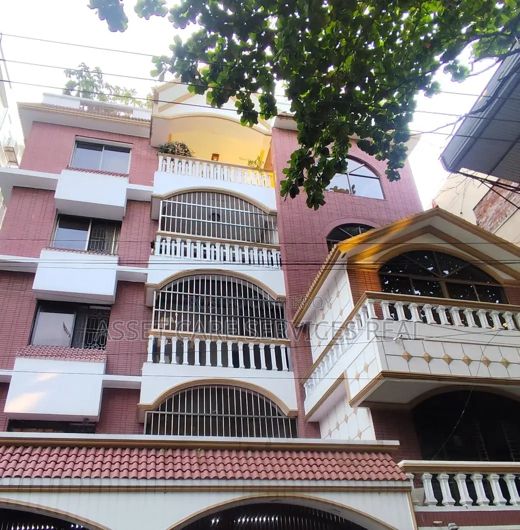 7700-Sqft (G+1+2) 3 Floor Office Rent In North Banani in Banani