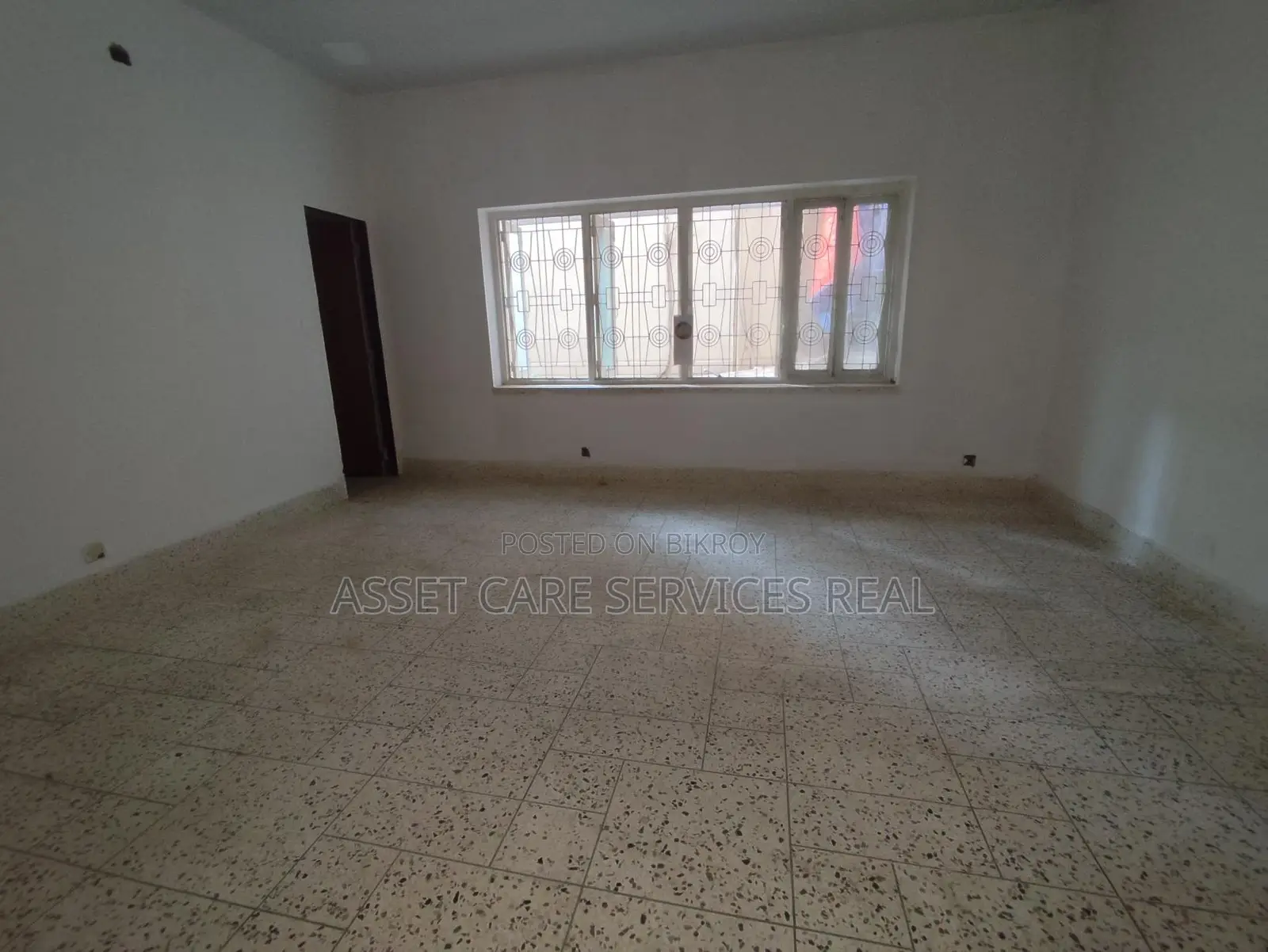 7700-Sqft (G+1+2) 3 Floor Office Rent In North Banani in Banani