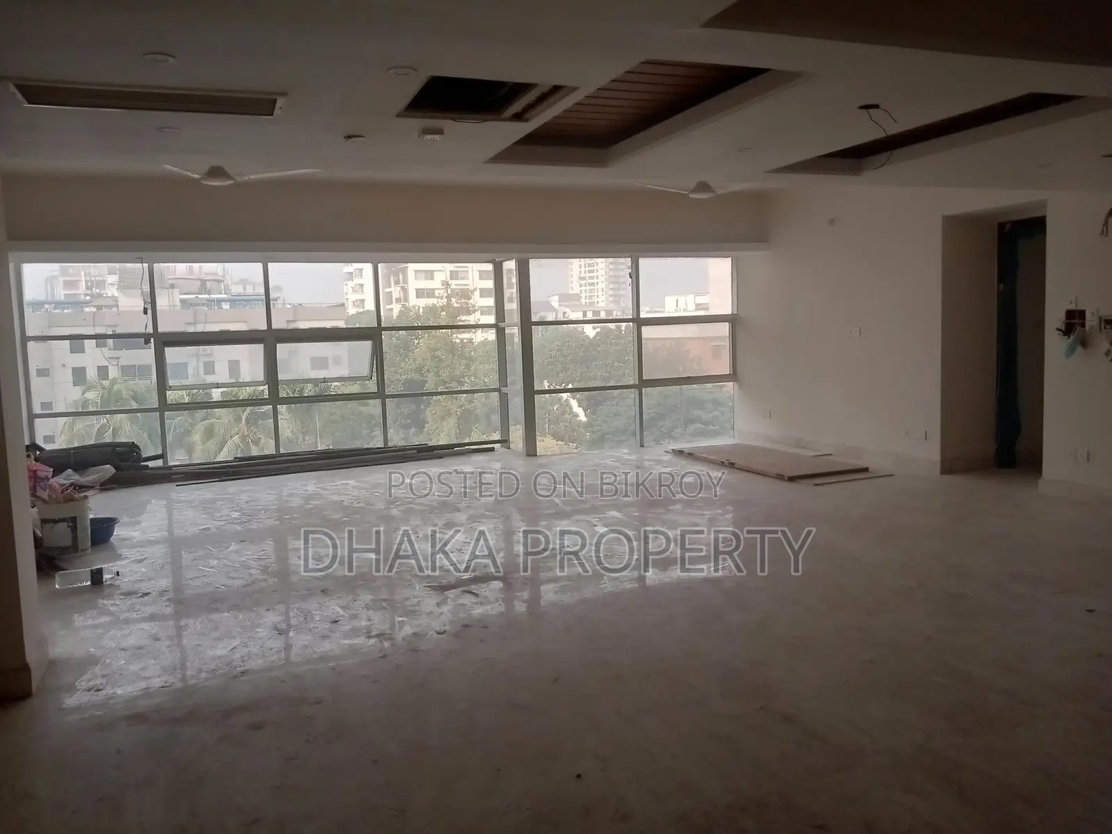 Luxurious Semi Furnished 4 Beded Apartment Rent in Gulshan in Gulshan