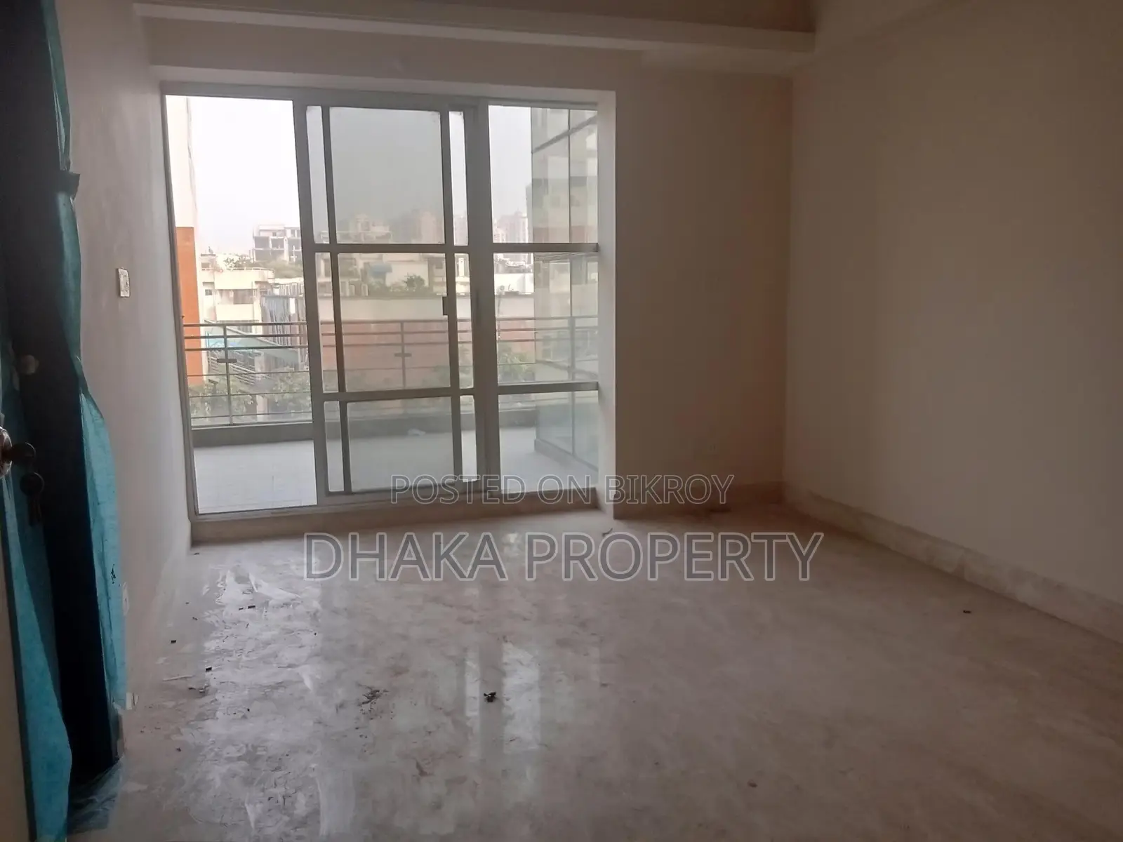 Luxurious Semi Furnished 4 Beded Apartment Rent in Gulshan in Gulshan