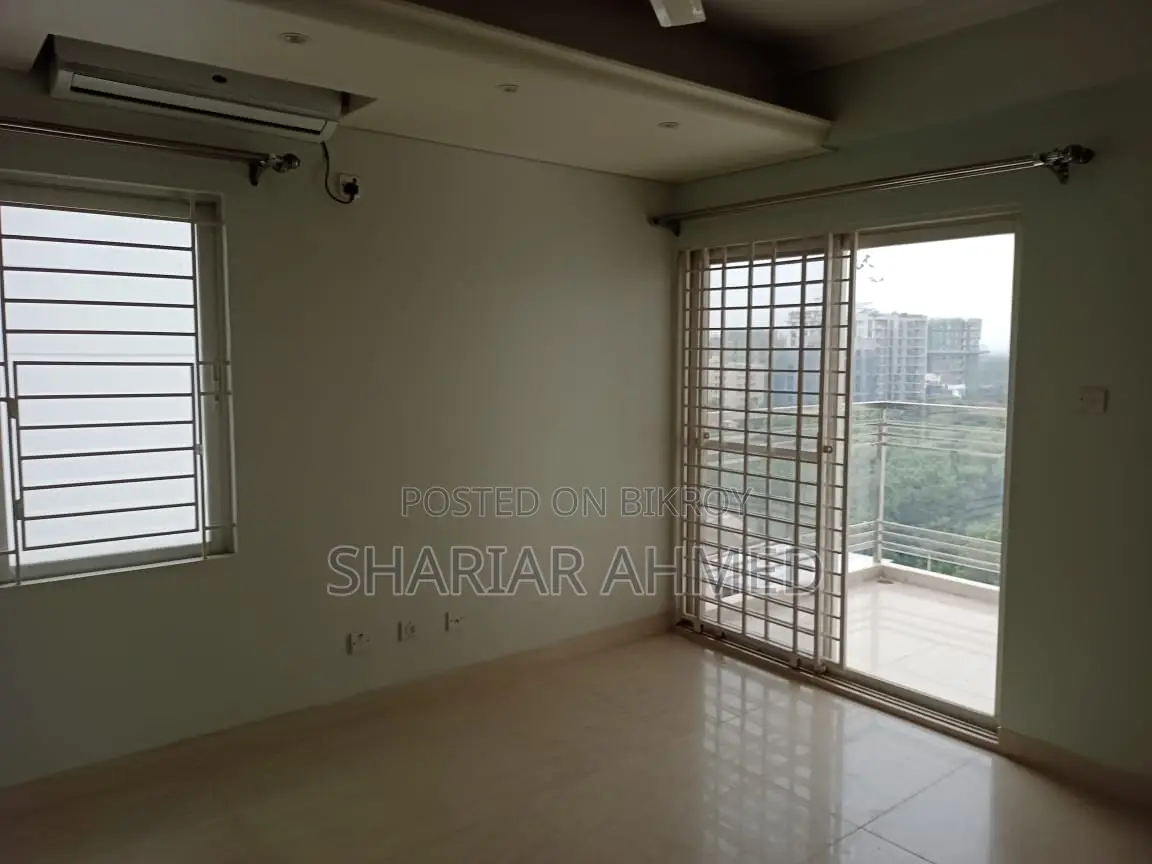 Swimming Pool-Gym Newly Apartment For Rent In GULSHAN in Gulshan