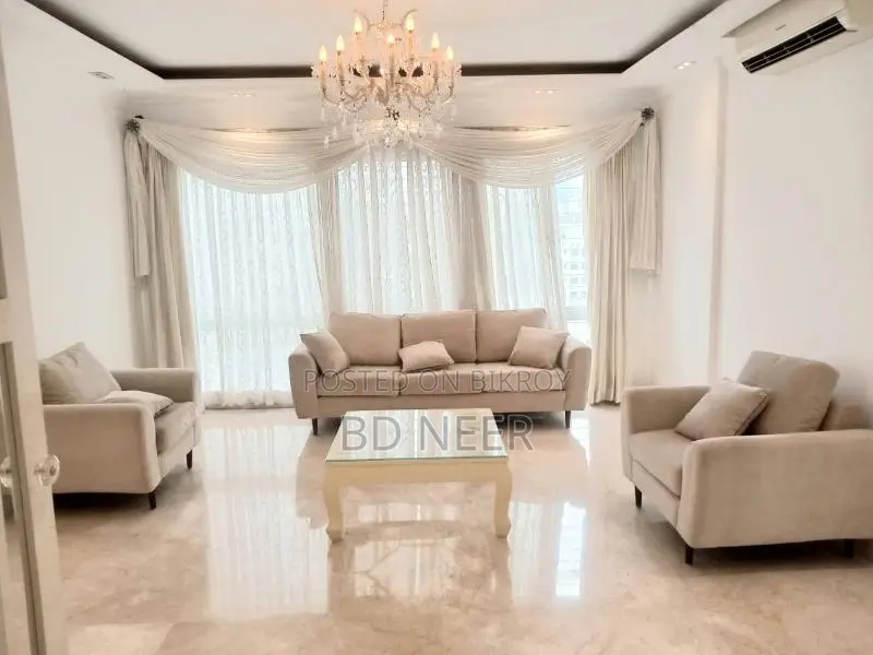 Furnished 3 Bedroom 14th Floor Apartment For Rent at Gulshan in Gulshan