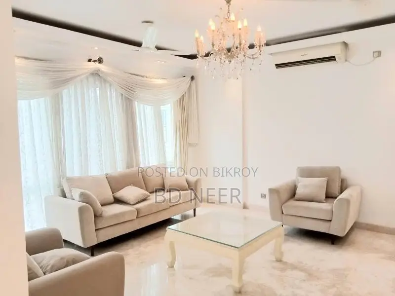 Furnished 3 Bedroom 14th Floor Apartment For Rent at Gulshan in Gulshan