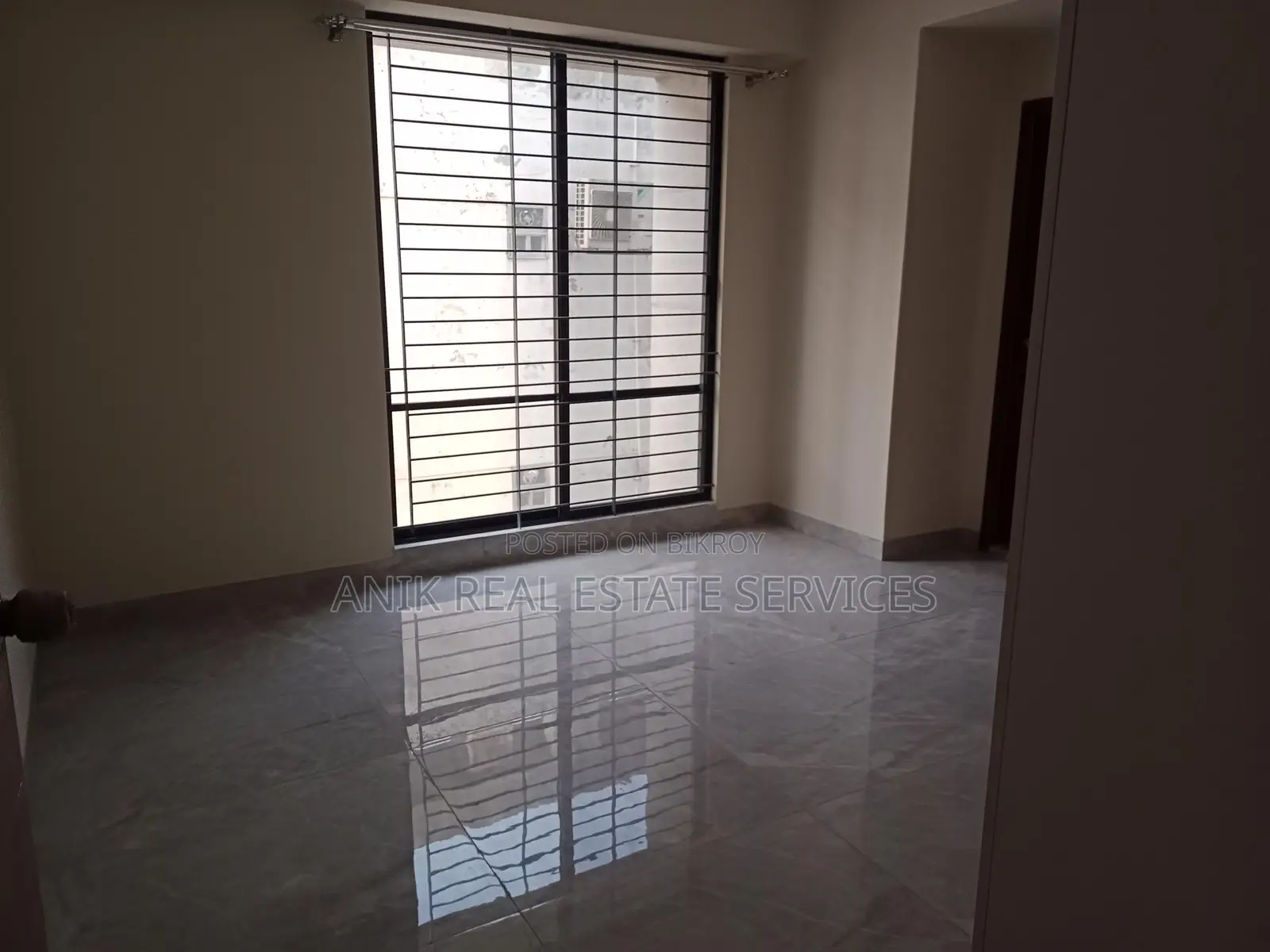 Mordan New Flat 4 Bedroom Semi Farnised Rent At Gulshan 2 in Gulshan