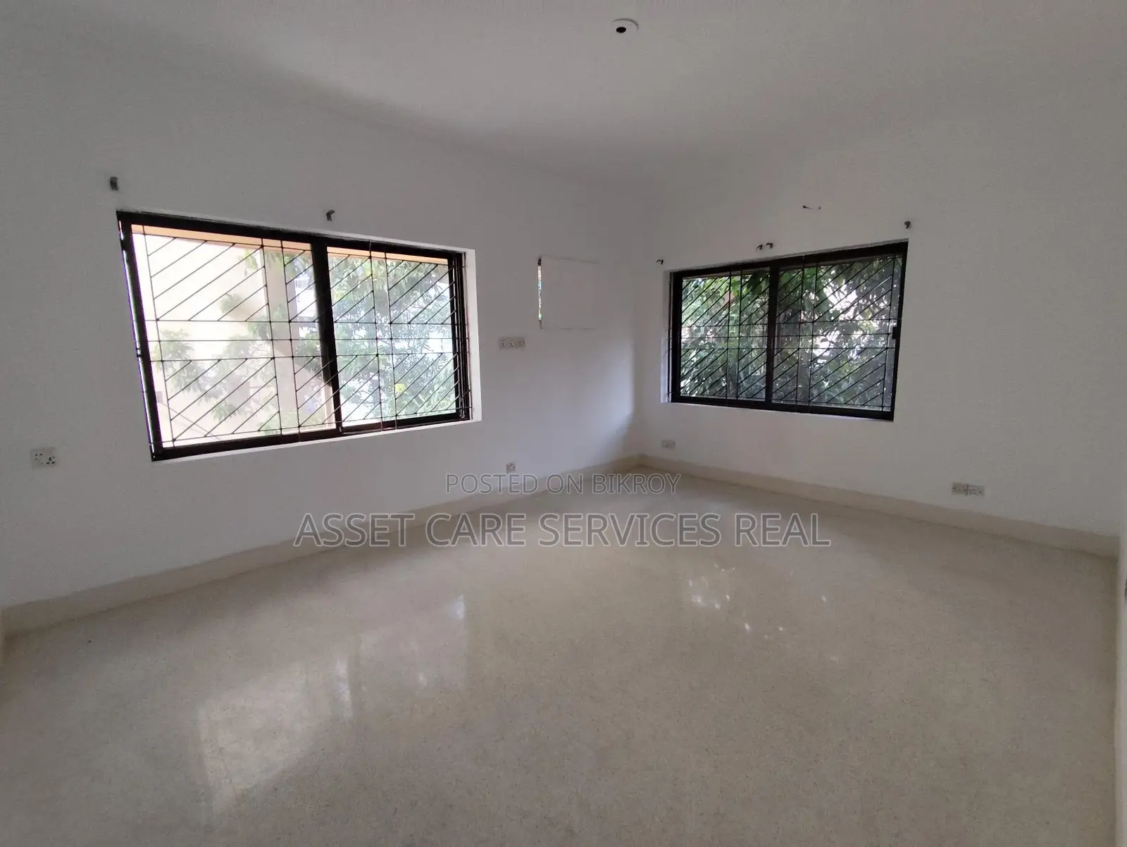 Prime Location 2650-Sqft Office Space for Rent in Gulshan-2 in Gulshan