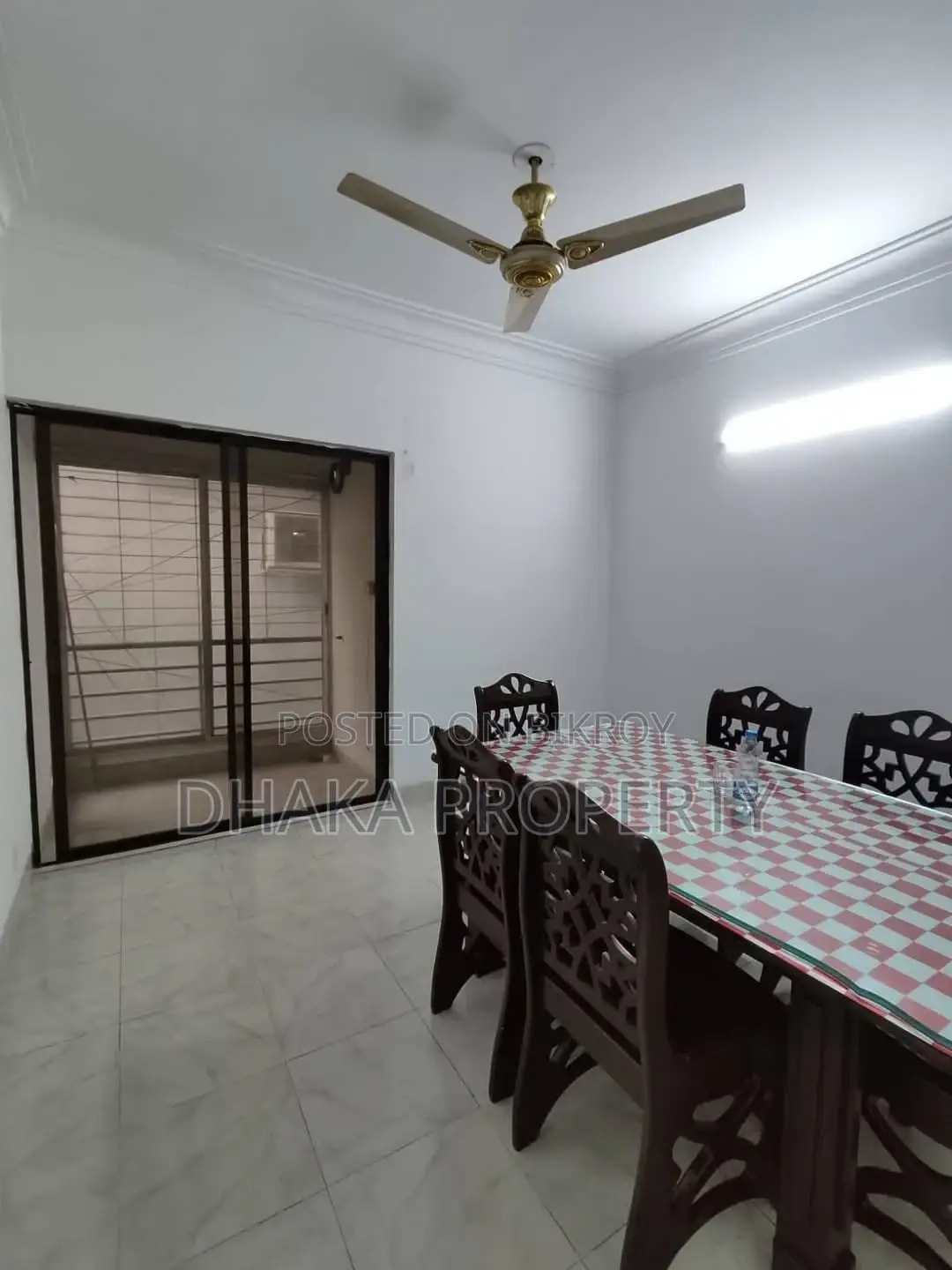 2300-Sqft Nice Un-Furnished 3 Bedrooms Apartment Rent in Gulshan in Gulshan