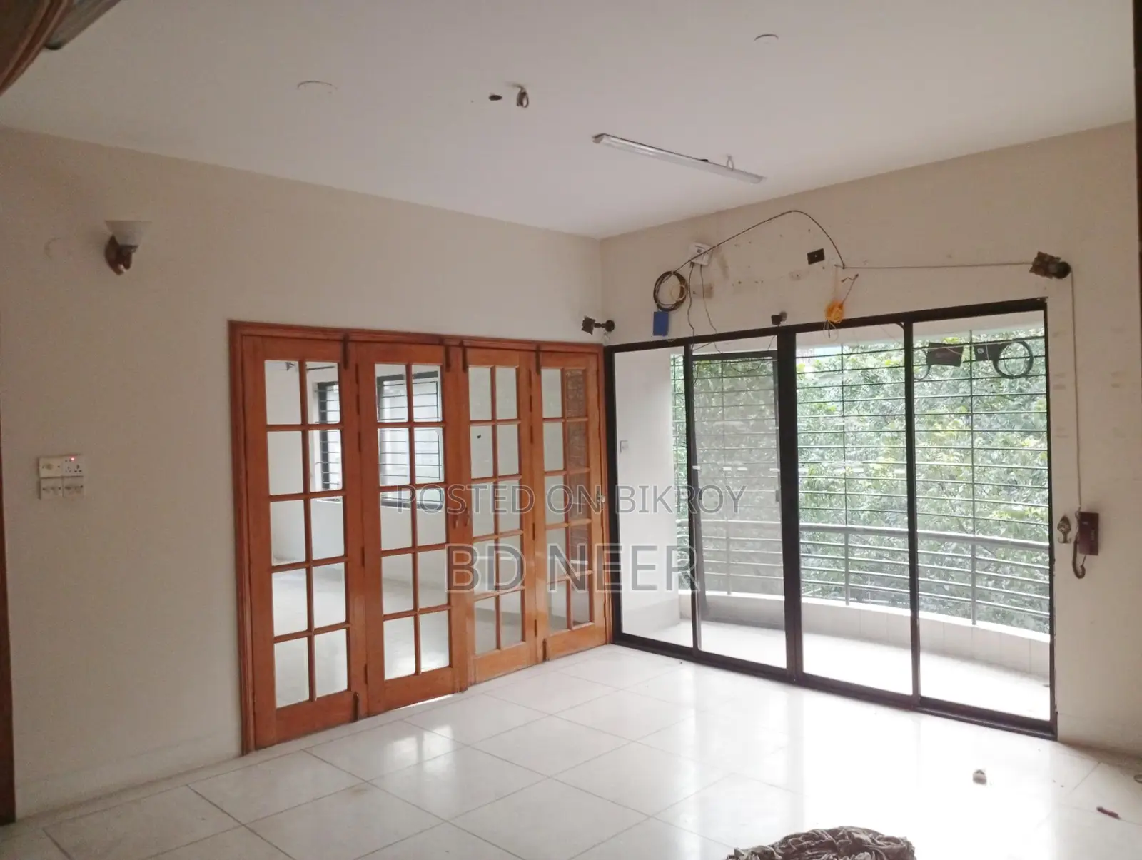 3000-SqFt 4-Bed 4th Floor Flat For Rent in Gulshan-2 in Gulshan