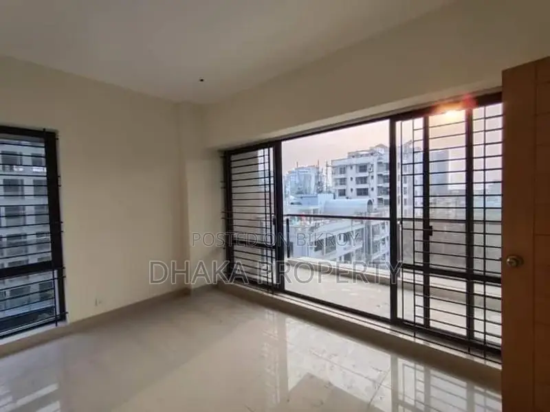 3500-Sqft Luxurious Apartment Rent in Gulshan in Gulshan