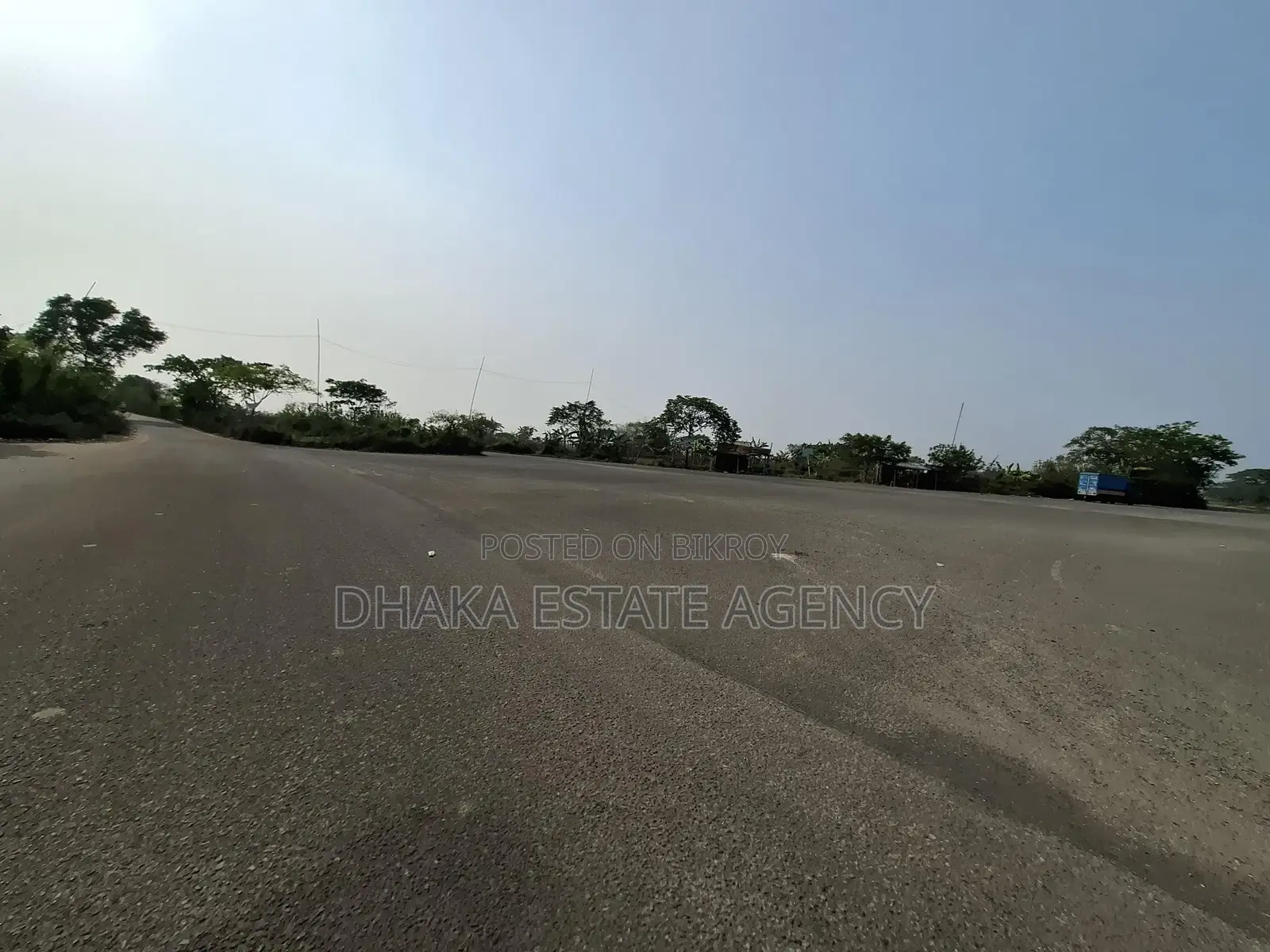 100 Feet Road 7.5 Katha South-East Corner Plot in Purbachal