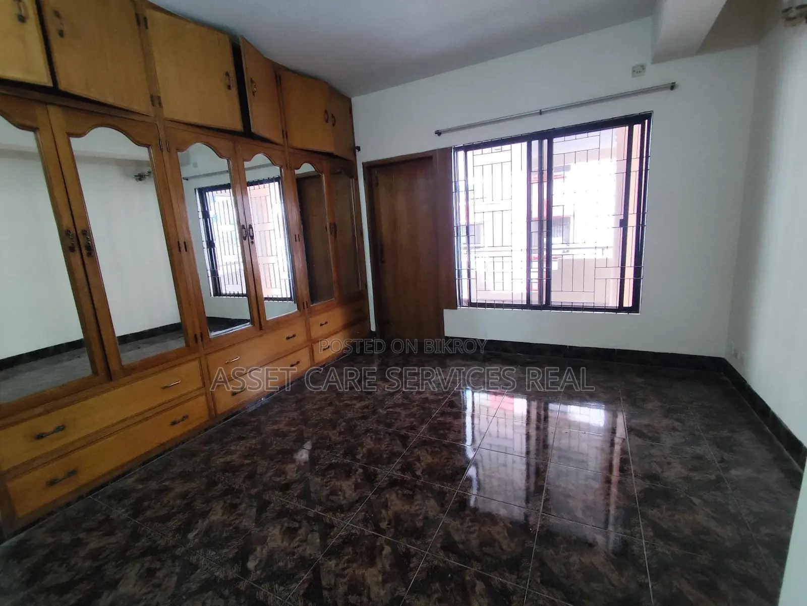 2860-Sqft Office Space Rent In Baridhara DOHS in Baridhara