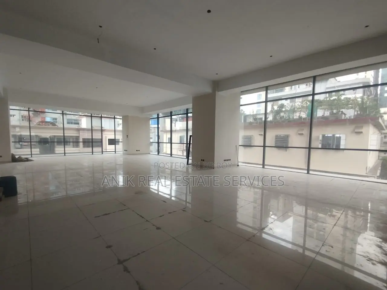Commarcial 3200 Sft Office Space Rent At Gulshan 1 in Gulshan