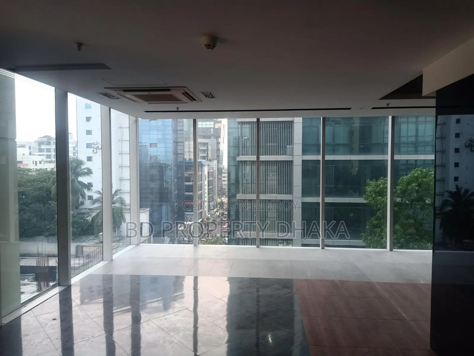 1350 Sqft Commercial Space Rent In Banani in Banani