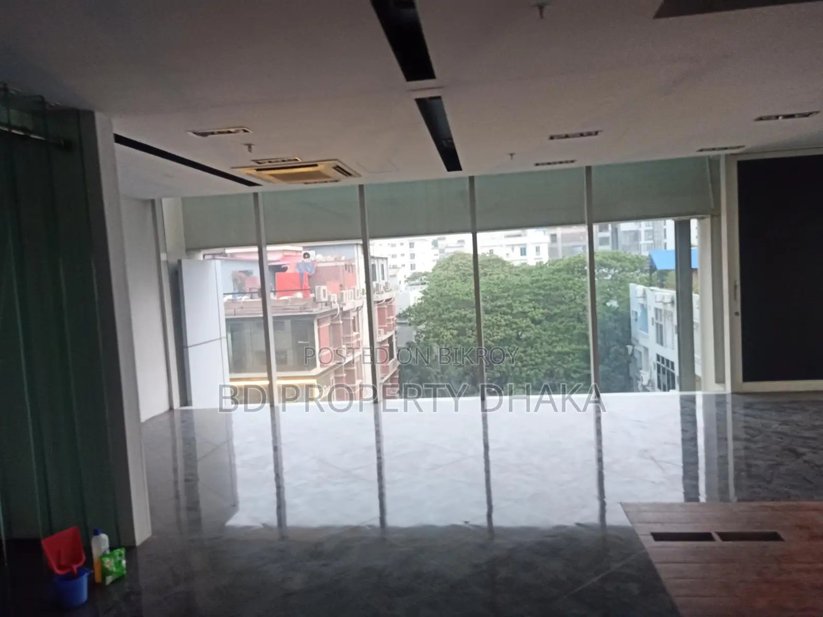1350 Sqft Commercial Space Rent In Banani in Banani