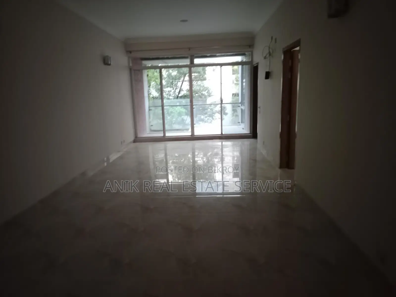 Good Quality 3 Bedroom Un Farnised Flat Rent At Gulshan 2 in Gulshan