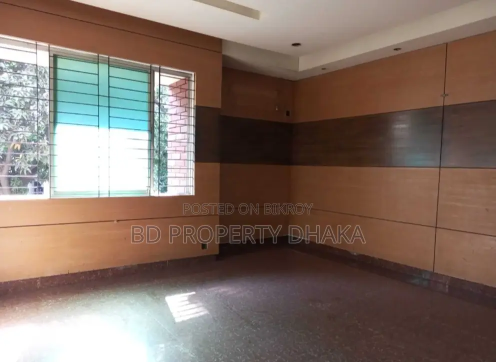 3000sqft Nicely open Commercial property rent in Gulshan Avenue in Gulshan