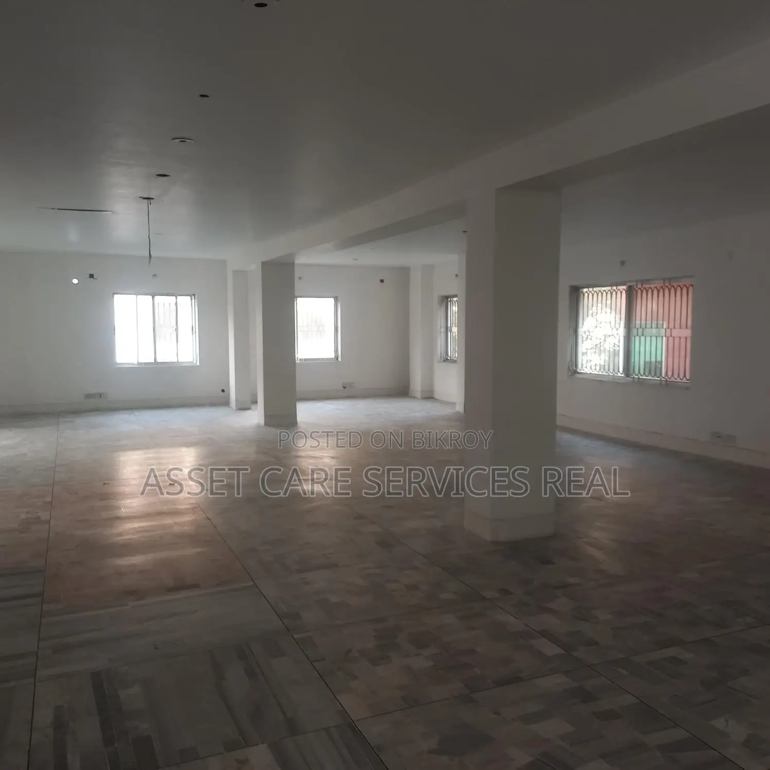 3200 Sqf commercial space rent @ Gulshan Avenue. in Gulshan