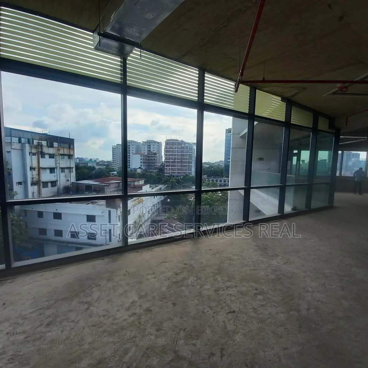 14000+70000 Sqf Commercial Space Rent @ Gulshan Avenue. in Gulshan